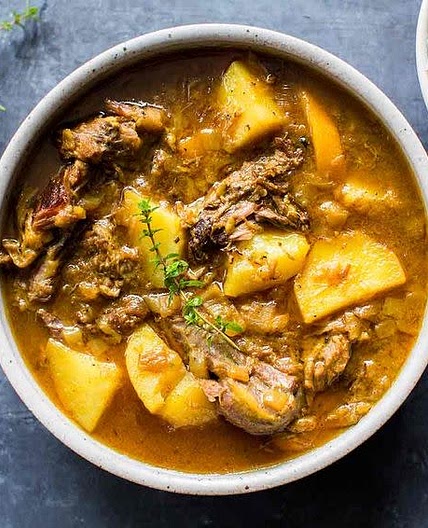Slow Cooked Lamb Curry 