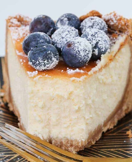 Classic New York Baked Cheesecake
