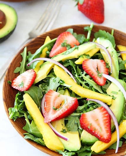 D'licious Strawberry Mango Avocado Salad