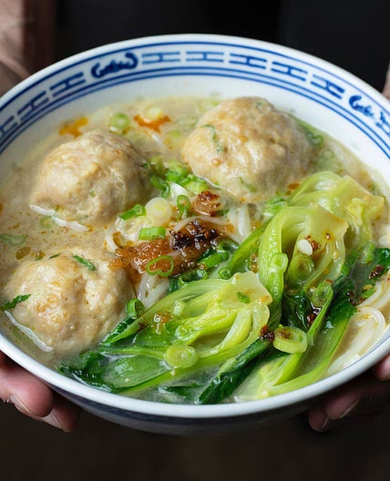ASIAN MEATBALL SOUP