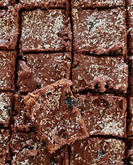 No-Bake Weet-Bix Slice