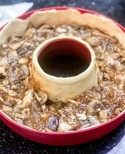 Vegan Mushroom & Ale Pie – Omnia