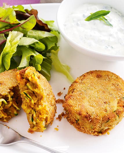Curried lentil patties with minted yoghurt