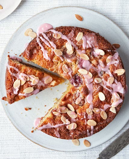 Cherry Bakewell cake