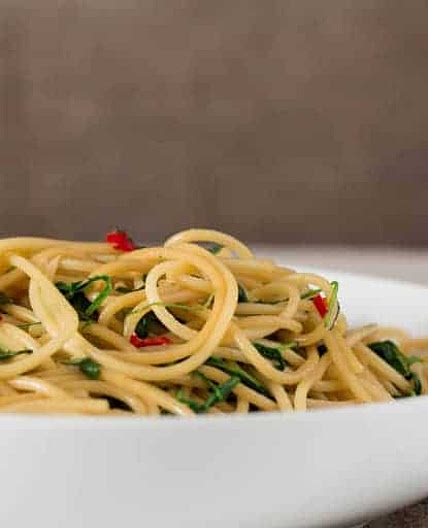 Garlic and Wild Rocket (Arugula) Pasta