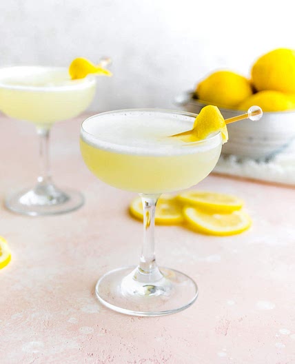 Keto Lemon Drop Martini