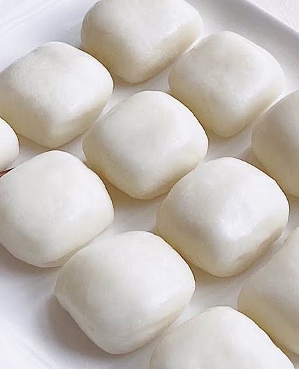 Milk Mochi
