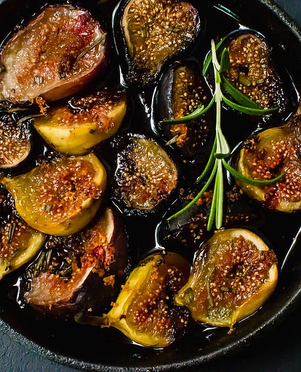Figs in red wine