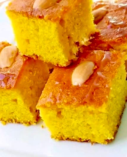 Sfouf (Turmeric Semolina Cake) صفوف