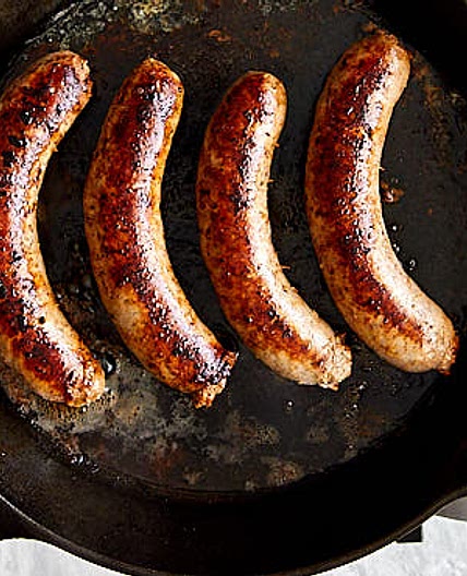 Pan-Fried Beer and Onion Bratwurst