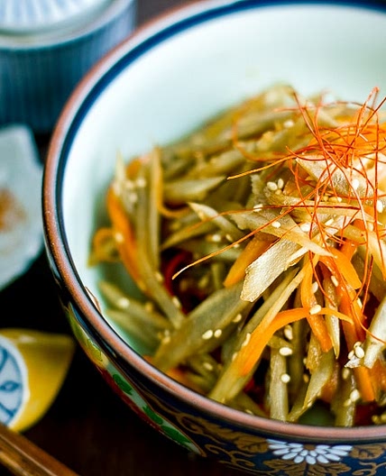 Kinpira Gobo (Braised Burdock Root)