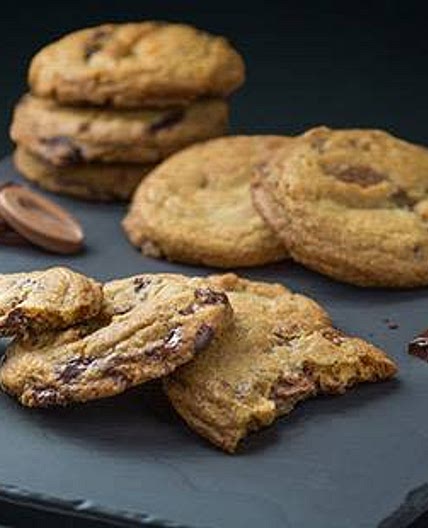 DEREK'S IRRESISTIBLE COOKIES