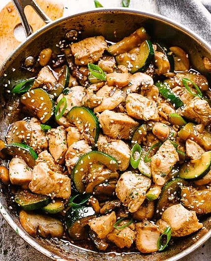 Zucchini Mushroom Chicken Stir Fry