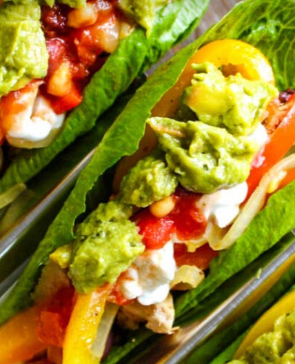 CHICKEN FAJITA LETTUCE WRAPS