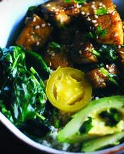 Sweet & Spicy Green Power Tofu Quinoa Bowl (Gluten-Free, Vegan)