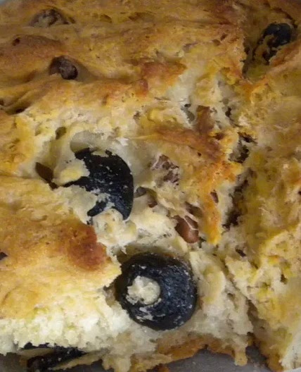 Pain aux olives et aux noix