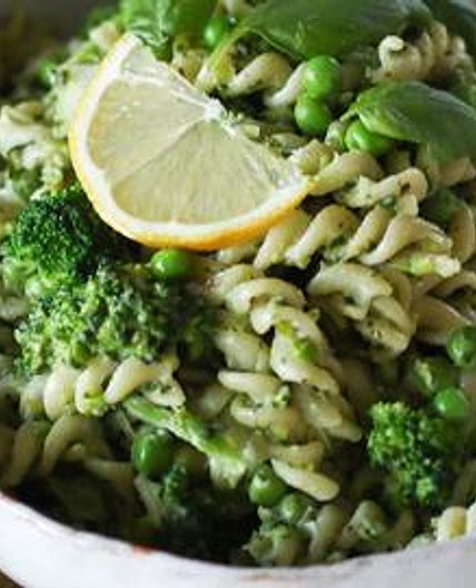 Creamy Green Leek & Pea Pasta