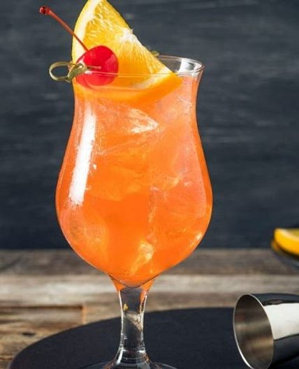 Gin Sling Cocktail