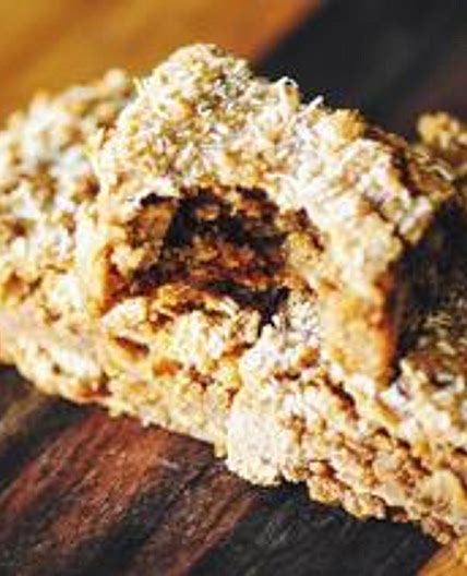 Almond Coconut Oat Bars (GlutenFree, Vegan)