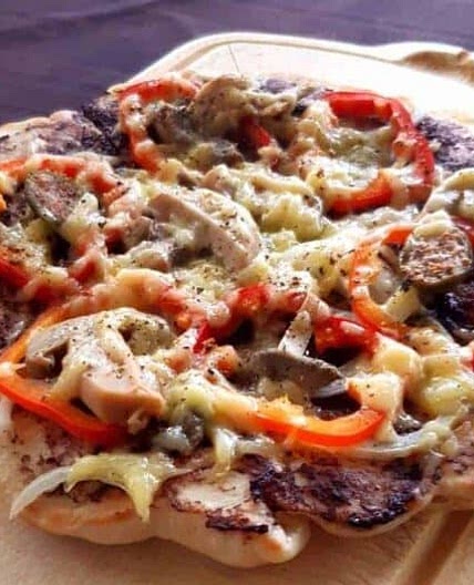 Make pizza in the van yourself (Non-Omnia-edition)