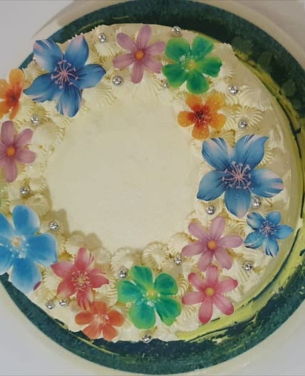 Light and Fluffy Lemon Cake (or cupcakes)