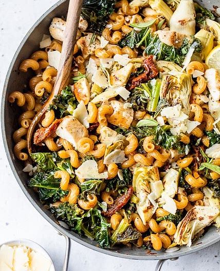 One-Pot Chicken and Artichoke Cavatappi