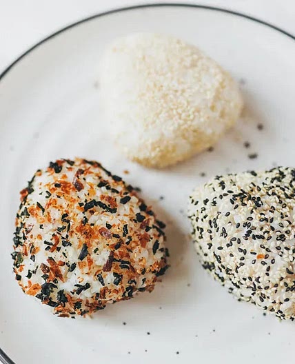 Salmon Onigiri with Homemade Furikake