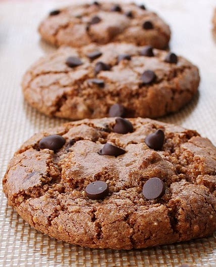 Vegan Hazelnut Chocolate Chip Cookies