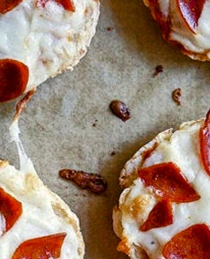 Pepperoni Pizza Bagels