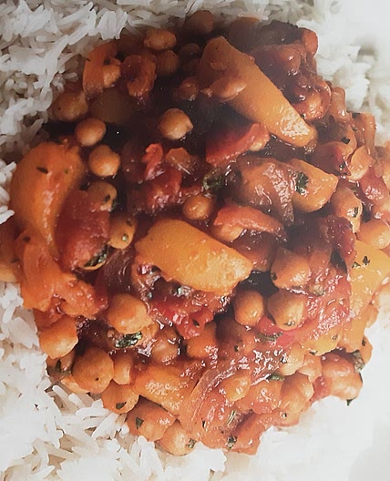 Peach and Chickpea curry