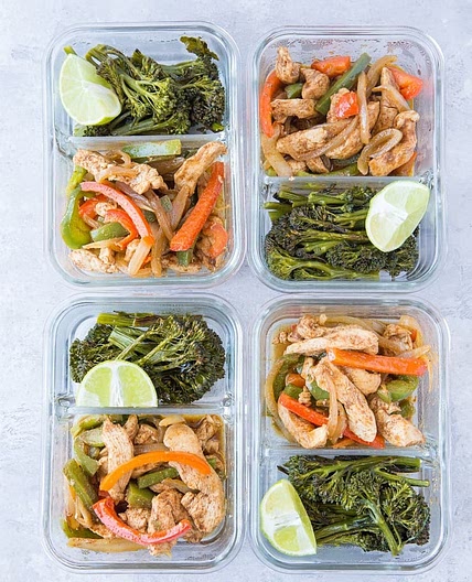 Chicken Fajita Meal Prep Bowls: