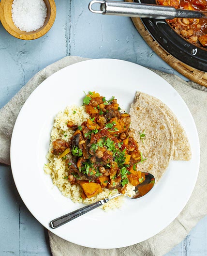 Easy slow cooker vegetable tagine recipe