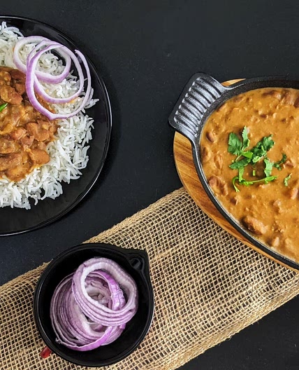 Kashmiri Rajma Daal Recipe / Spicy Red Kidney Beans Curry