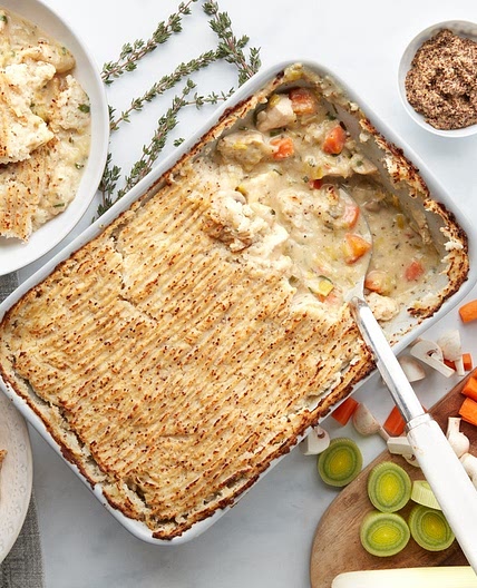 MC - Chicken & leek pie with creamy mash