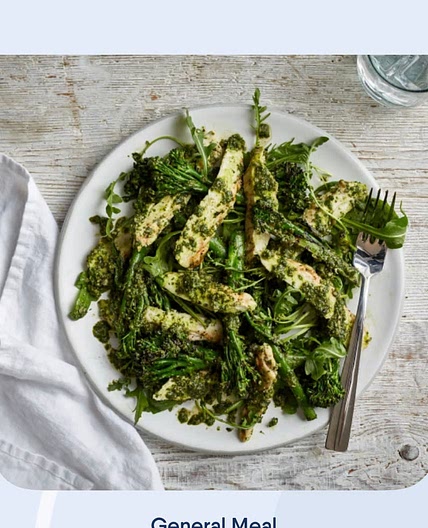 Grilled chicken and broccoli with pumpkin seed pesto 