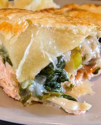 Weeknight Salmon en croûte