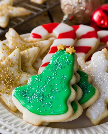 Easy Sugar Cookies & Sugar Cookie Frosting
