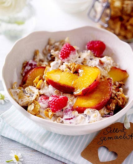 Selbstgemachtes Früchte-Crunch-Müsli