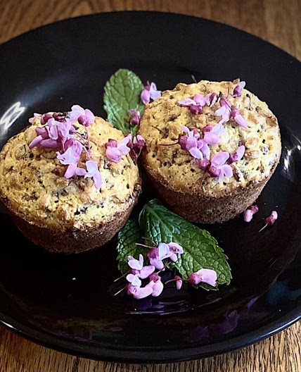 Redbud Maple Cakes Ⓥ