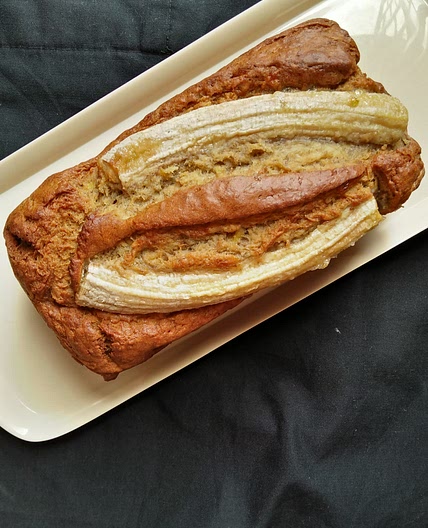 Easy delicious banana bread