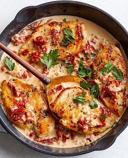 Chicken Cutlets with Sun-Dried Tomato Cream Sauce