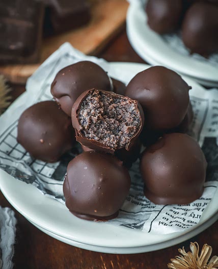 Blueberry Muffin Truffles
