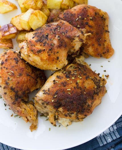 Easy Instant Pot Chicken Thighs