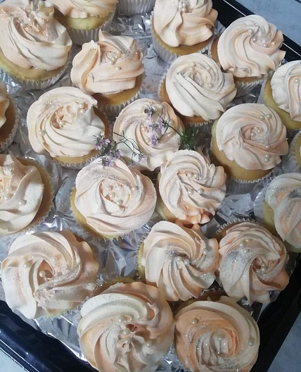 Foodserv cup cakes