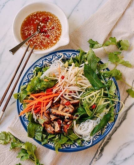 Vietnamese Rice Noodle Salad with Chicken