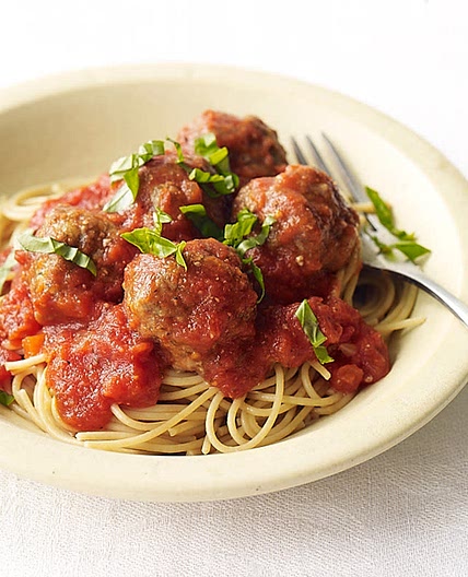 Super–easy spaghetti and meatballs