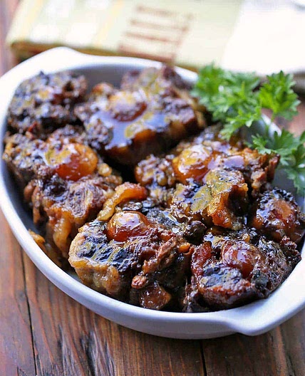 Slow Cooker Oxtail Recipe