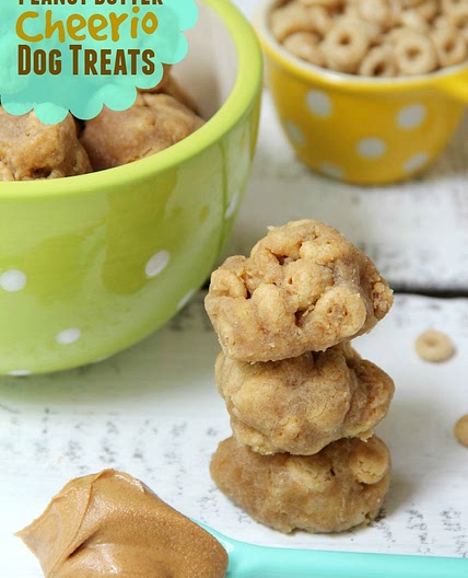 Homemade Peanut Butter Cheerio Dog Treats