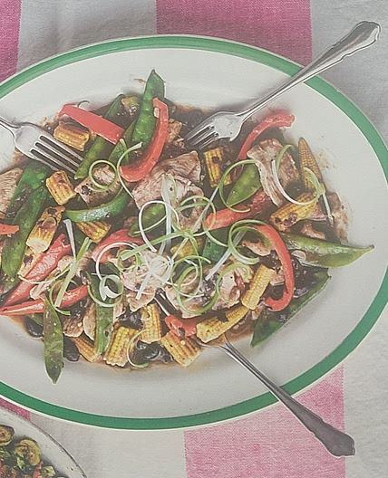 CHICKEN in black bean sauce