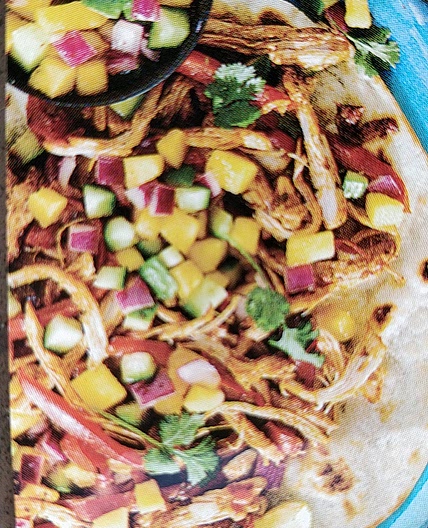 Tortilla pulled chicken met mangosalsa